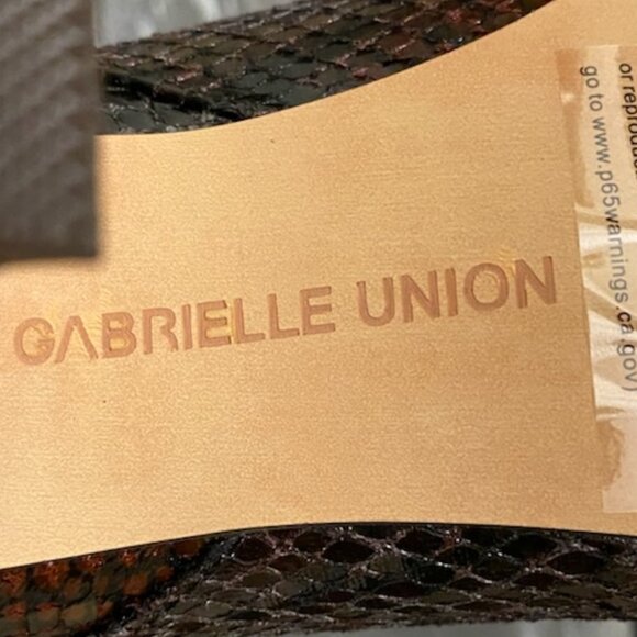 NWT GABRIELLE UNION (SETBACK HEEL BOOTIE)) - Picture 8 of 11